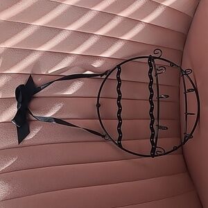 Black Metal Hanging Jewelry Organizer